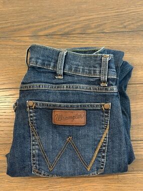 Wrangler Retro Men's Slim Straight Jeans in Dark Blue Denim Size 30x32